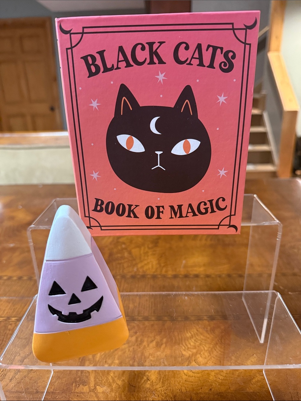 Halloween Decor Set box, candy corn, boo, eek, pumpkin, ghost - Picture 9 of 10